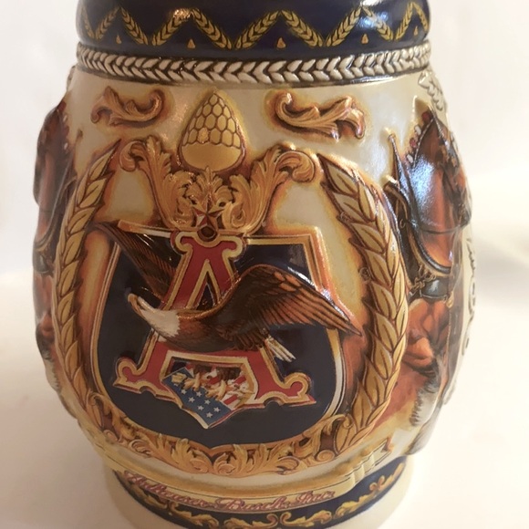 Vintage 1997 Anheuser -Busch Stein in Great condition - Picture 3 of 13